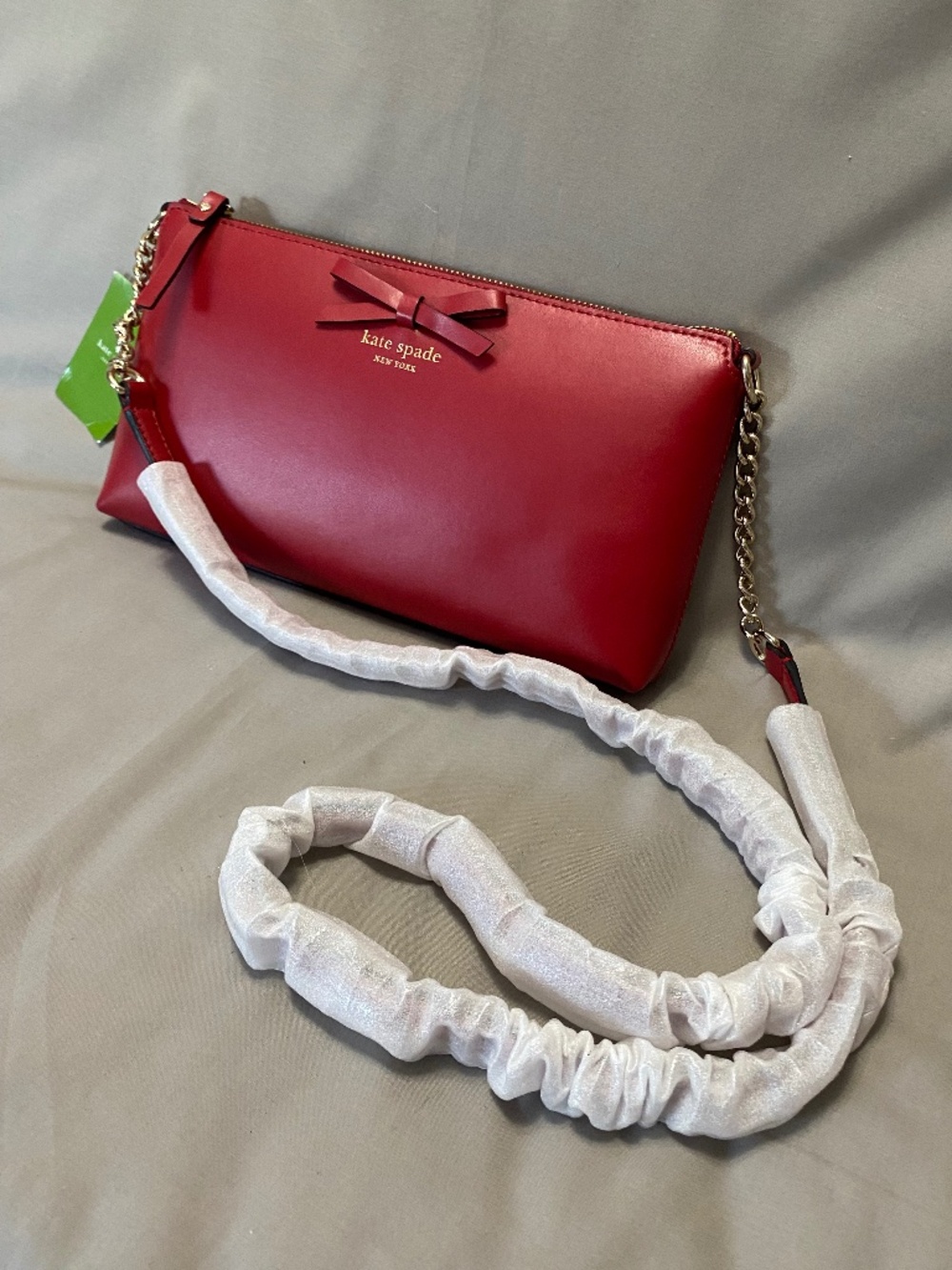 Kate Spade Declan Sawyer Street Leather Crossbody Bag in pillbox red (NWT)